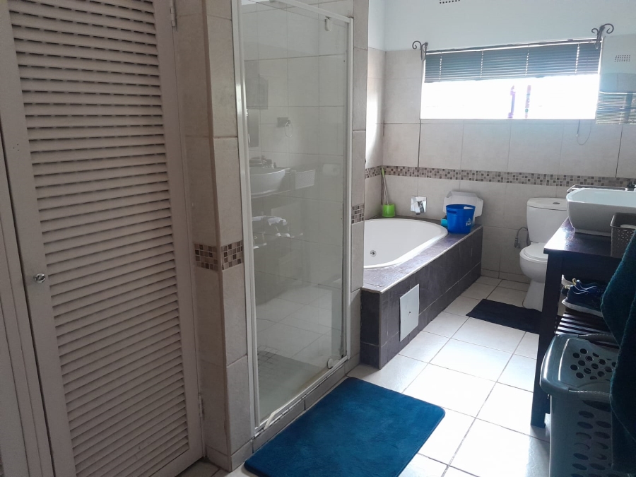 4 Bedroom Property for Sale in Bodorp North West